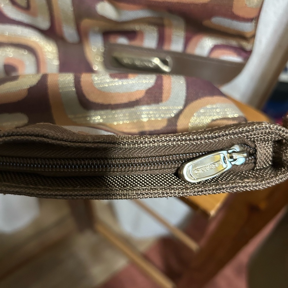 Murano Tote and makeup bag👛 - Picture 8 of 11